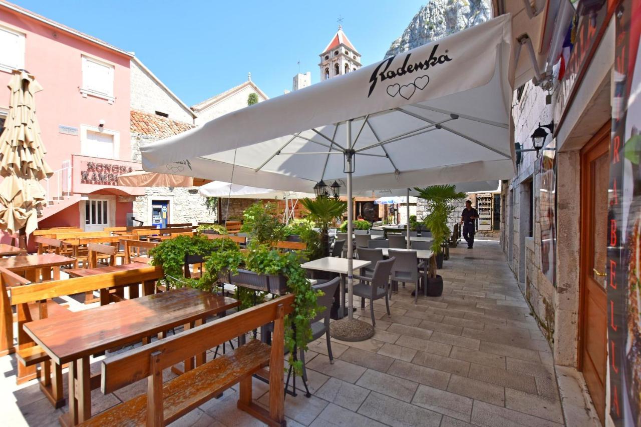 Apartment Ivanka Omis Bagian luar foto