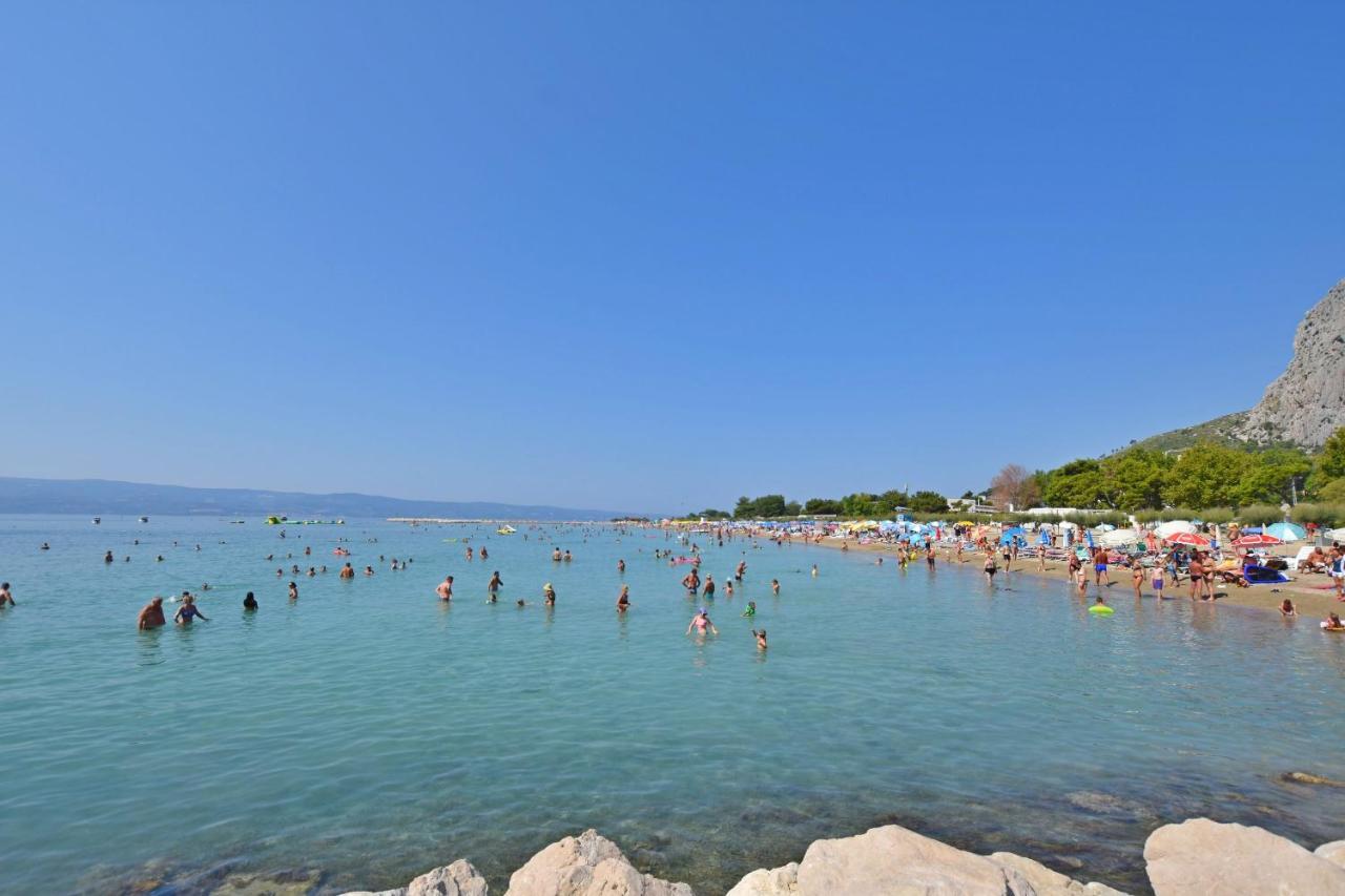 Apartment Ivanka Omis Bagian luar foto